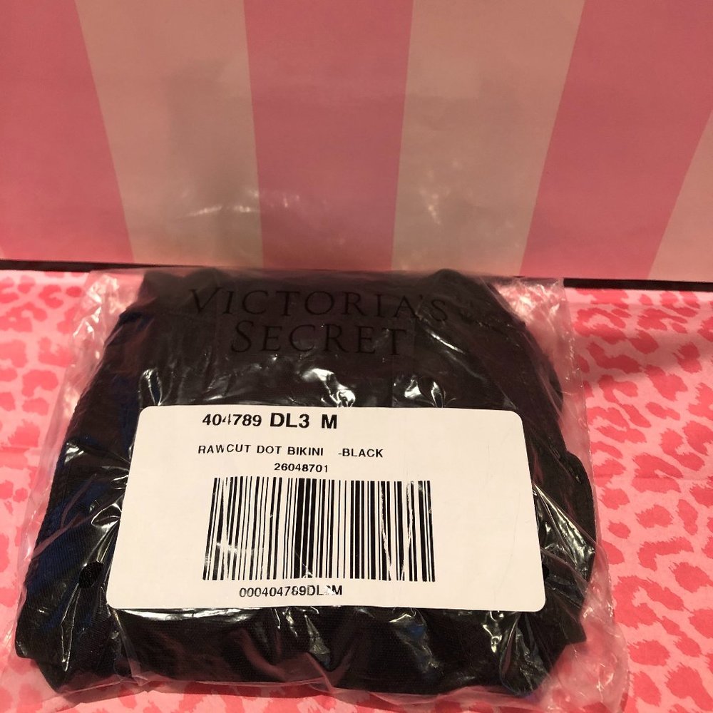 VICTORIA SECRET SET TWO! - Picture 5 of 7